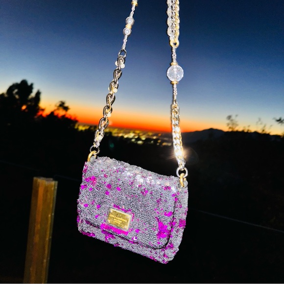 Dolce & Gabbana: Reversible Sequin Beaded Strap Miss Charles Mini Shoulder Bag - Picture 3 of 16